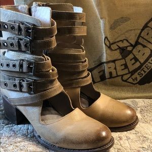 Freebird Clover bootie/shoe